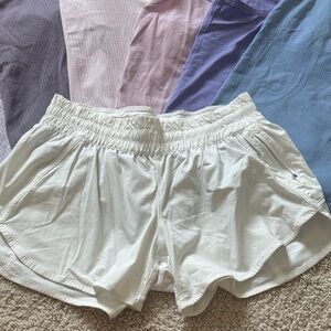 lululemon Women's tracker shorts white 10 4"